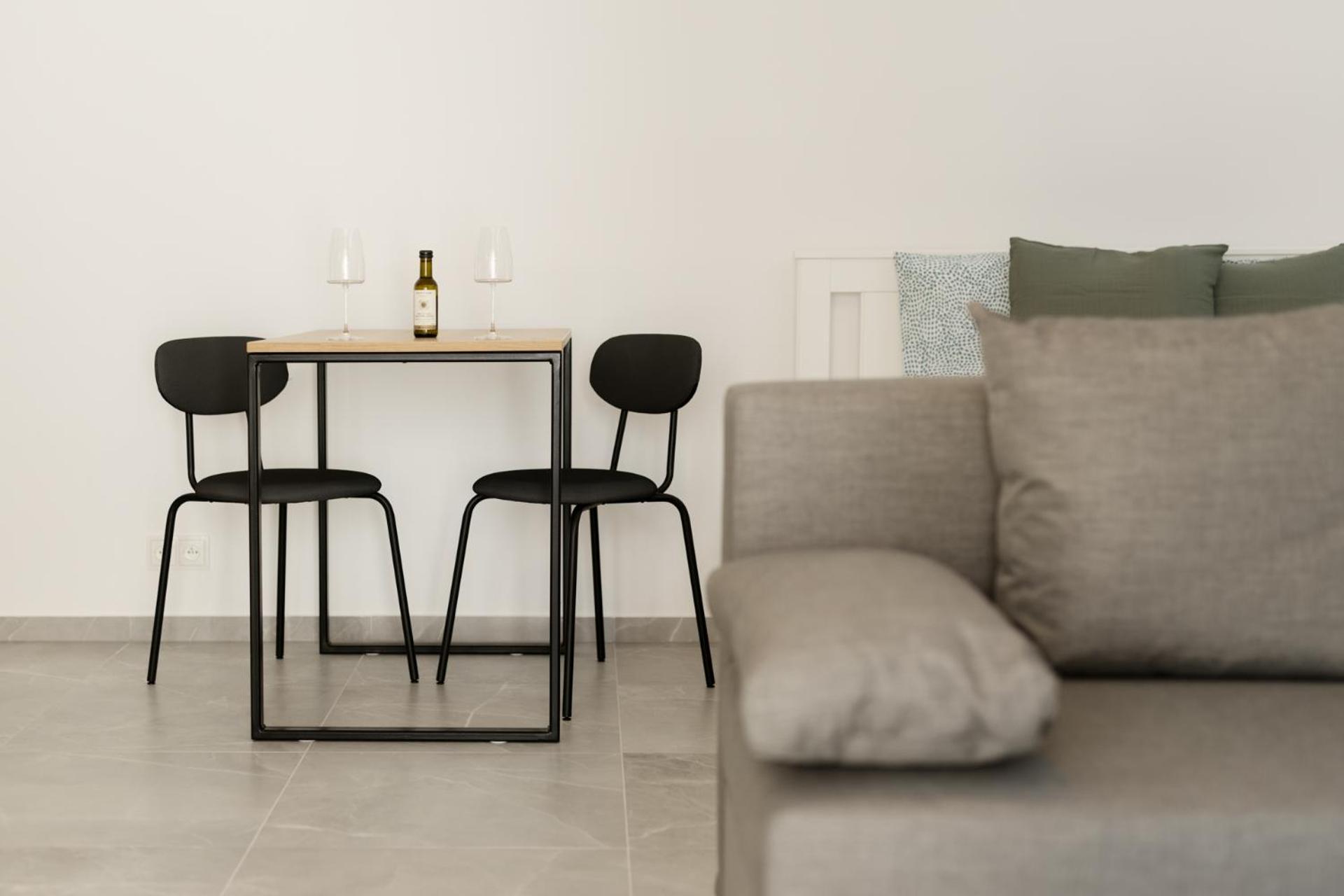 Balance Apartments 兹诺伊莫 外观 照片