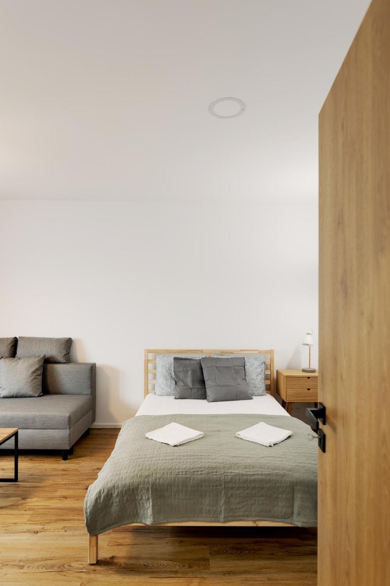 Balance Apartments 兹诺伊莫 外观 照片