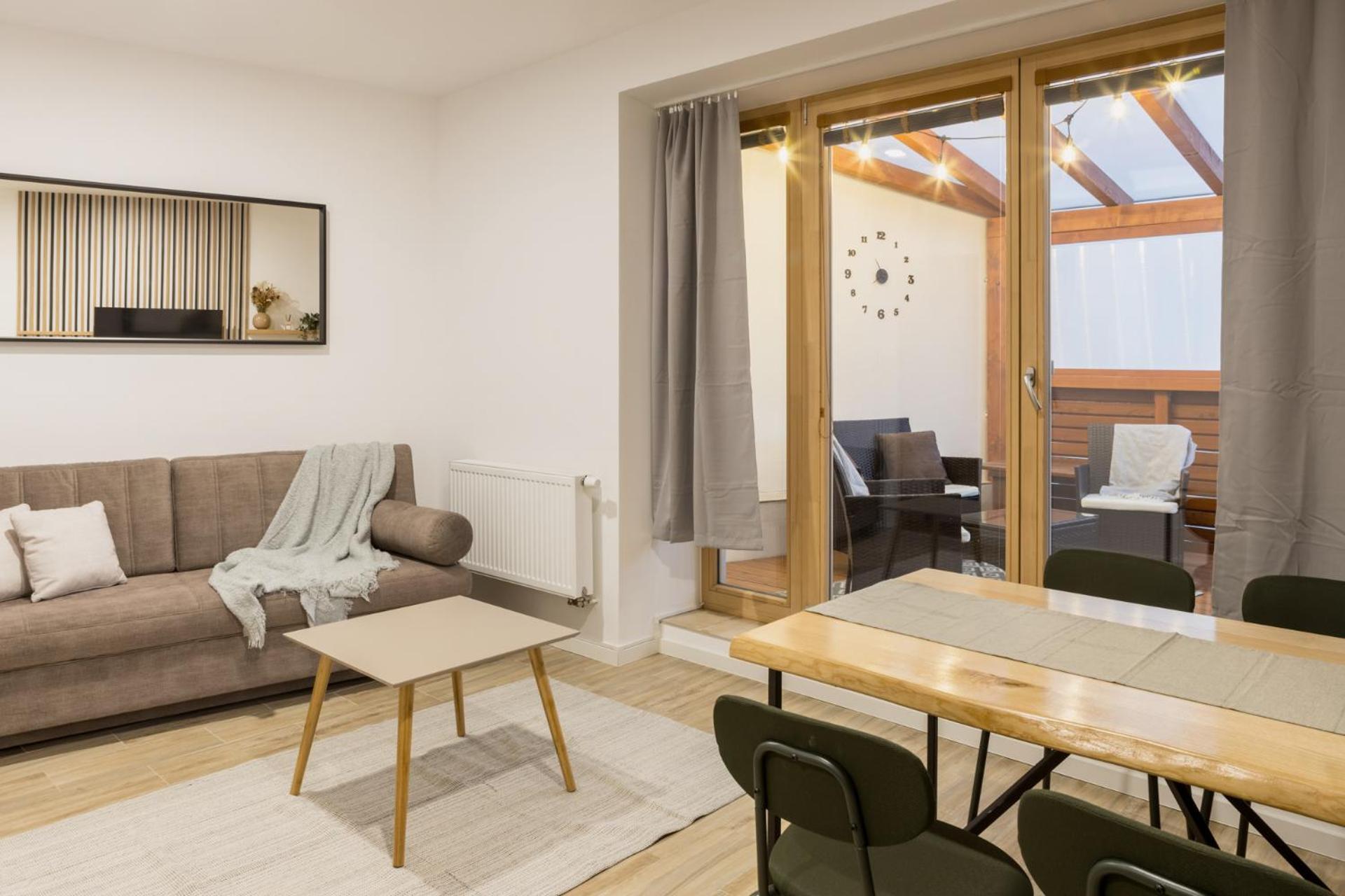 Balance Apartments 兹诺伊莫 外观 照片